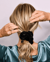 Hair scrunchie from KatChouchou