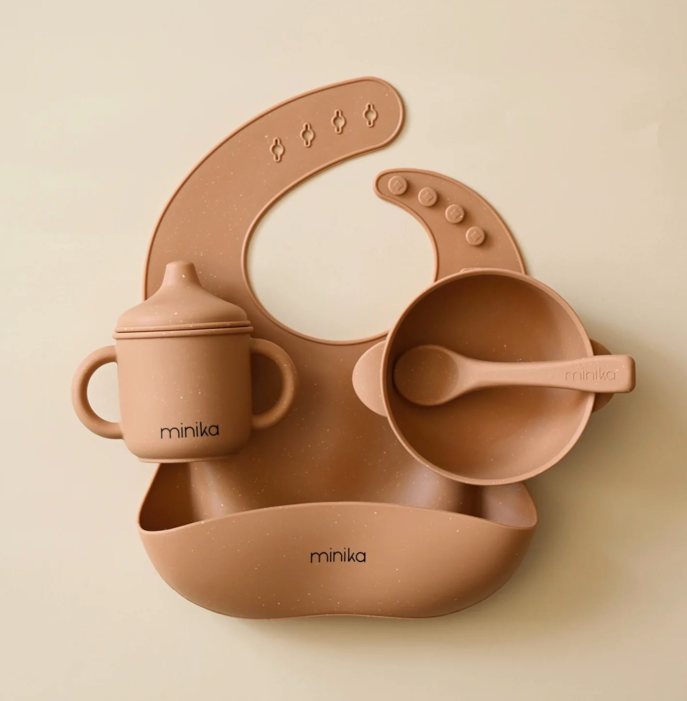 Ensemble de vaisselle pour bébé – Minika | Sauge ou Amande