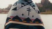 Couverture écoresponsable Homelands de MINI TIPI
