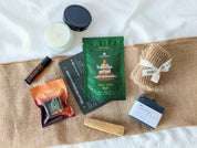 Produits Rituel spa avec savon La Marcotterie, tisane Just the Tea, chandelle Marée Chandelles et gant Mimi & Shishi