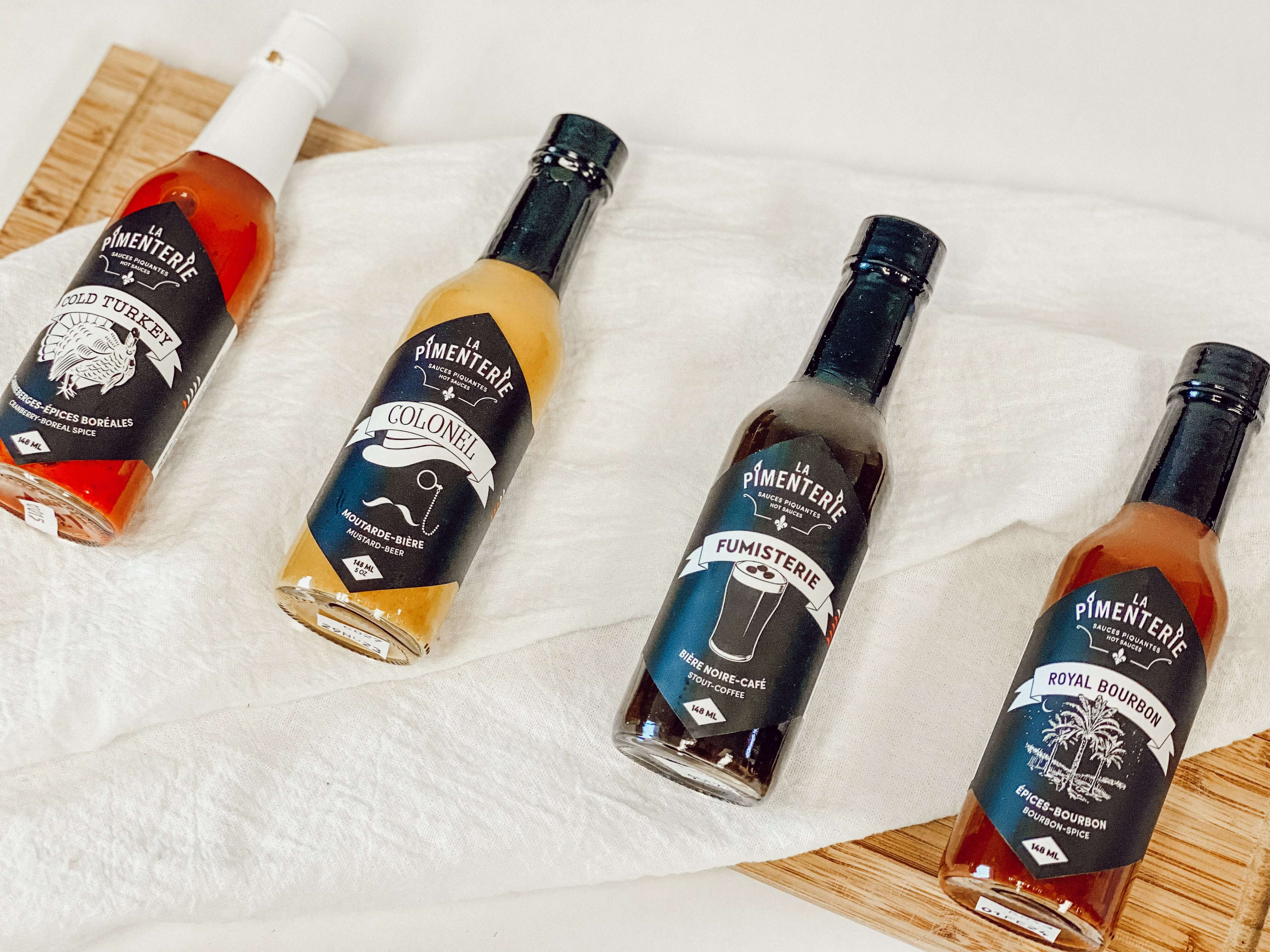 sélection de sauces piquantes de la pimenterie faite au québec